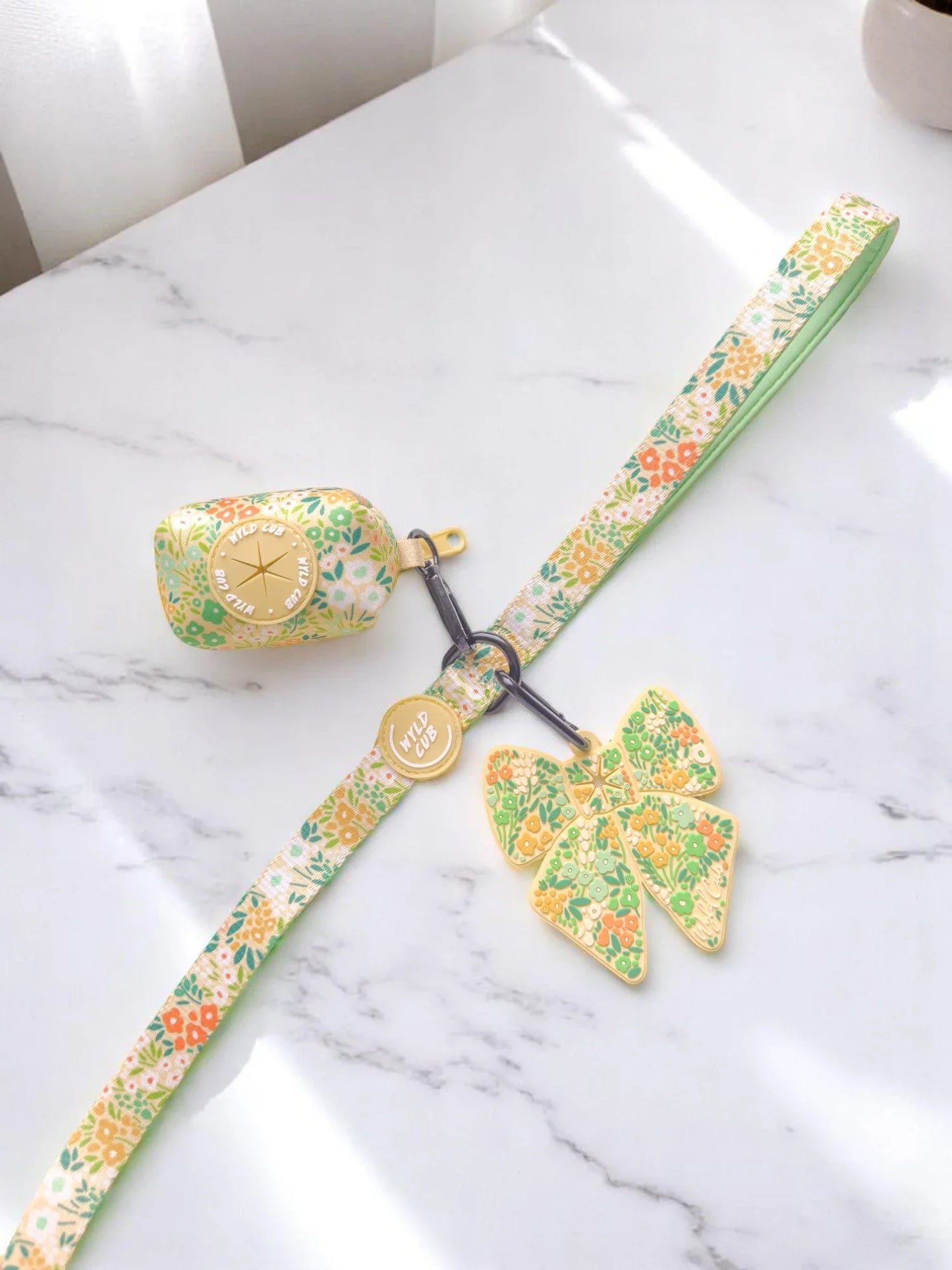 Wyld Cub - Dog Poop Bag Holder: Notting Hill Lemongrass