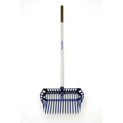 FynaLite Xlite Shavings Fork Long Aluminium Handle with Shaker Cage 137 cm - North East Pet Shop Fynalite