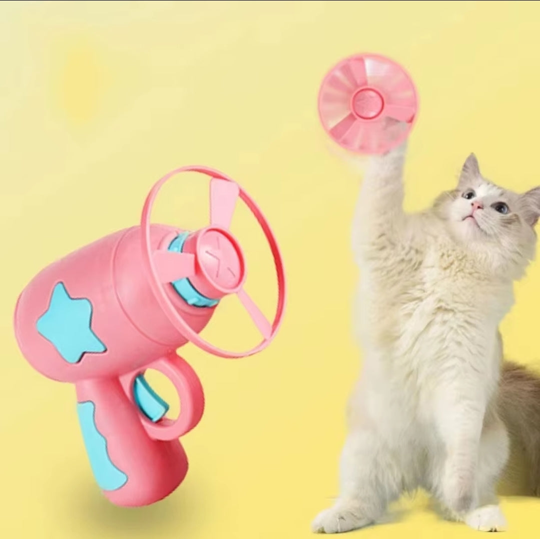 Cat Frisbee Flying Shooter Game