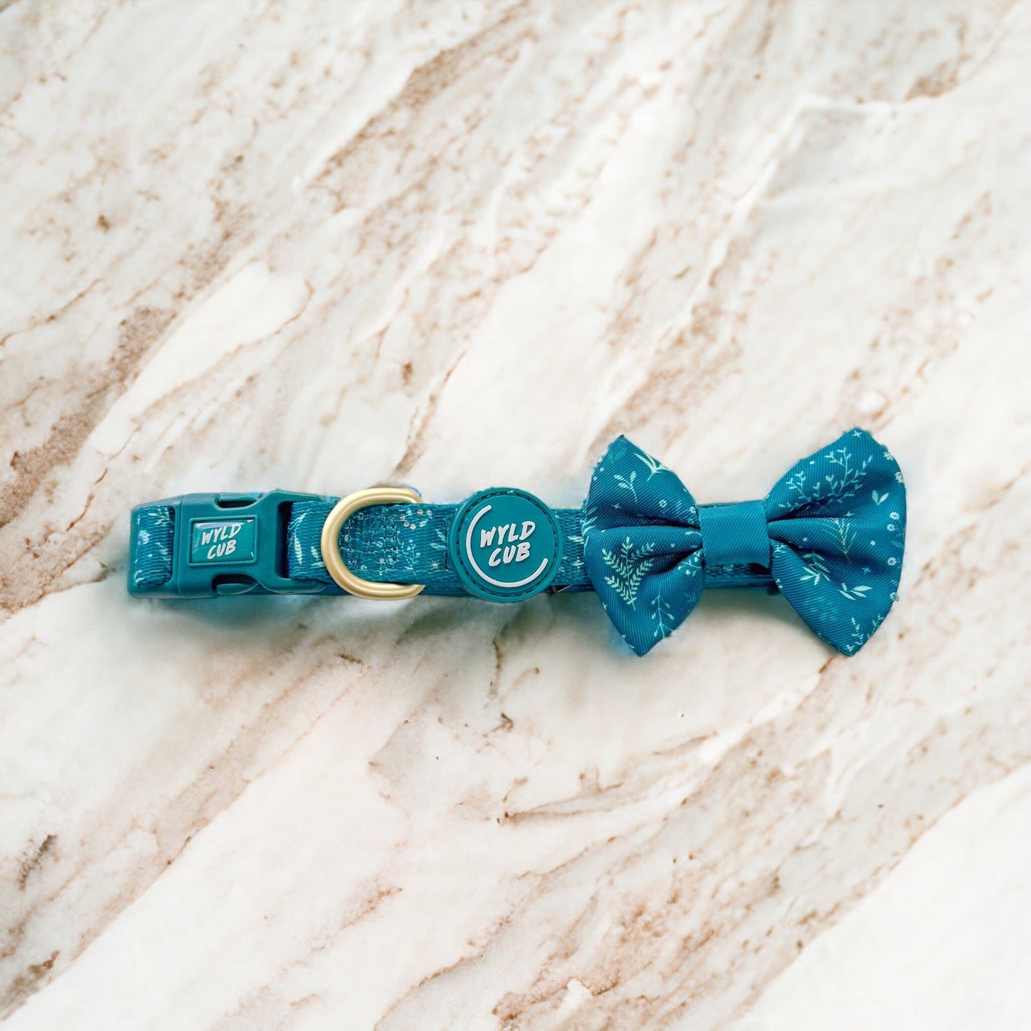 Wyld Cub - Dog Bow Tie: Chiswick Alpine