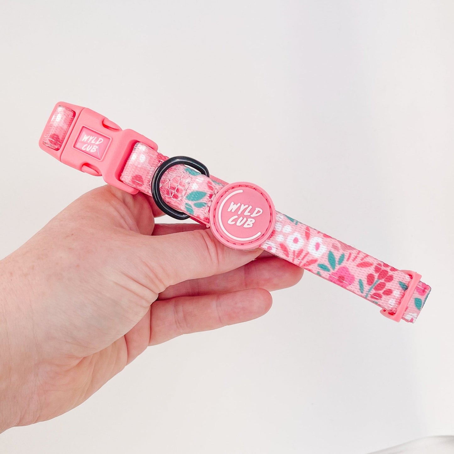 Wyld Cub - Adjustable Dog Collar: Notting Hill Rosé