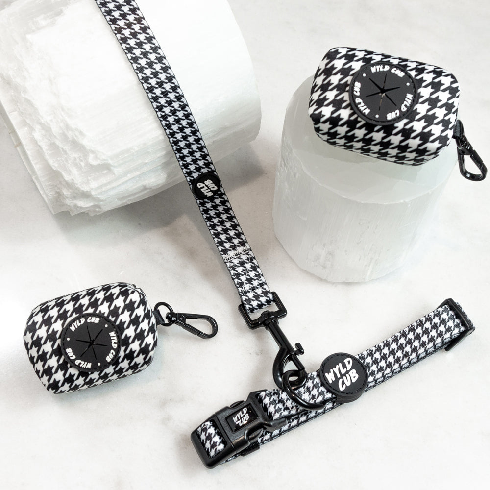 Wyld Cub - Dog Poop Bag Holder: Knightsbridge Houndstooth