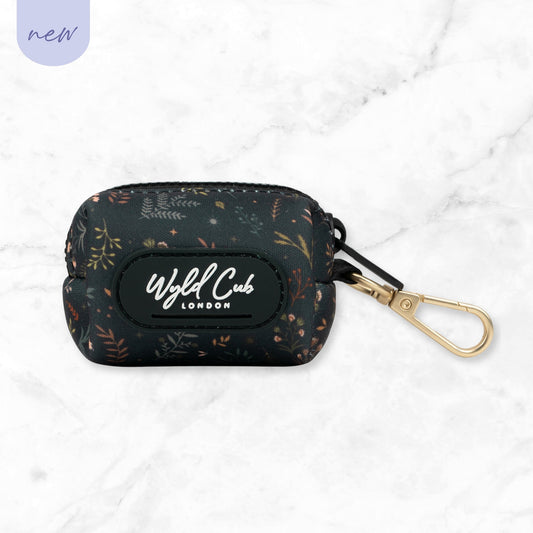 Wyld Cub - Dog Poop Bag Holder: Chiswick Ravenwood