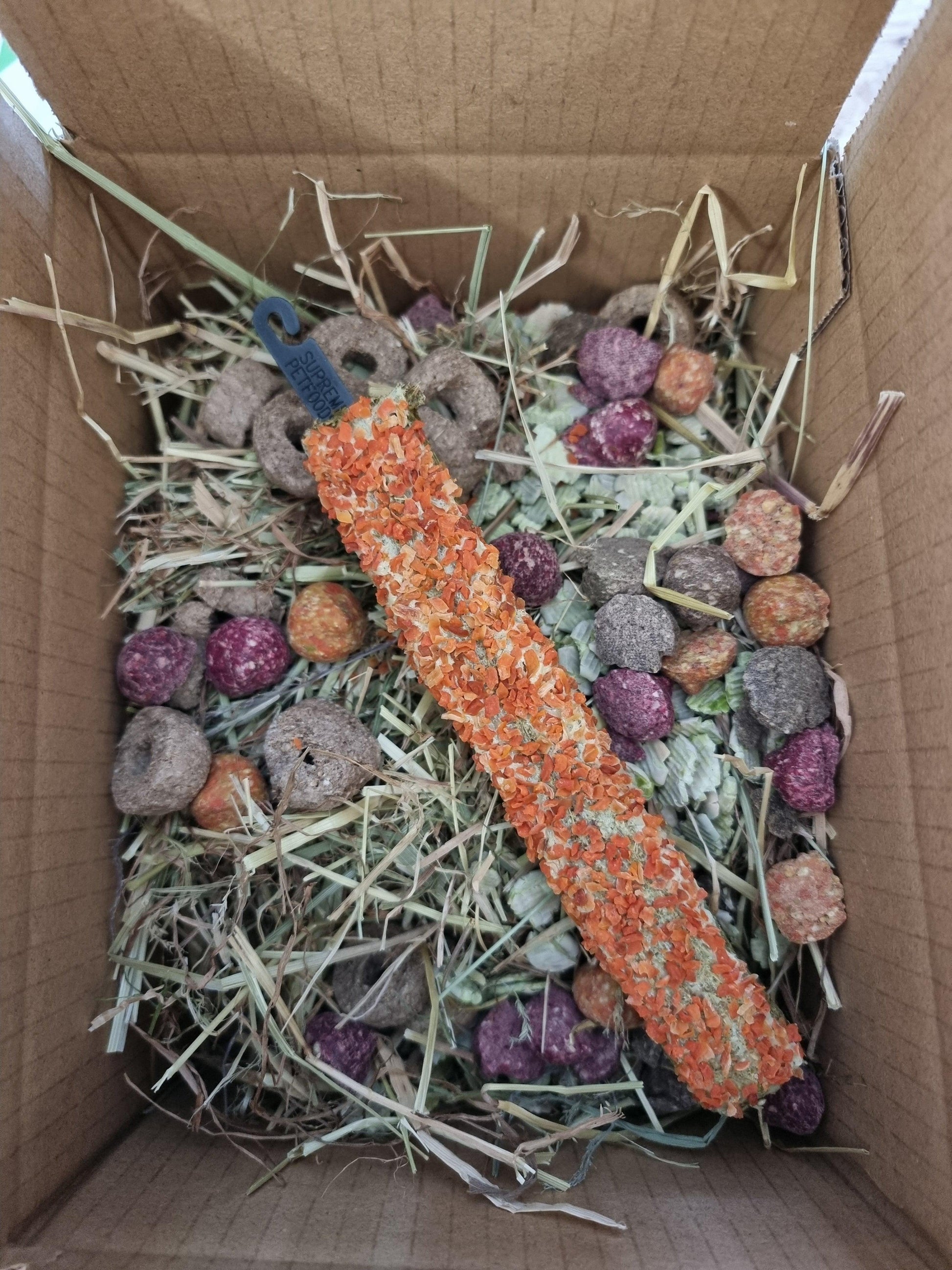 Easter Grazing Forage Box - The North East Pet Shop - North East Pet Shop North East Pet Shop