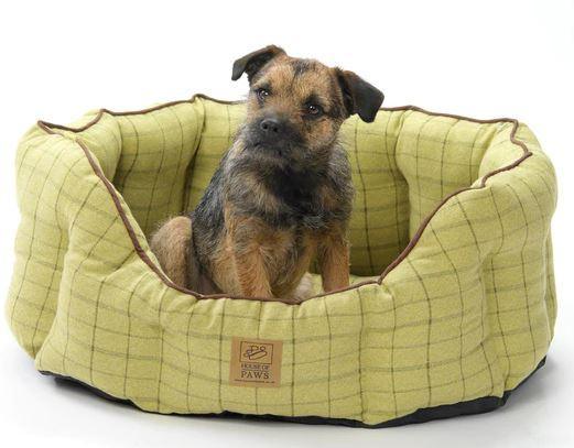 House of Paws Green Tweed Oval Snuggle - North East Pet Shop House of Paws