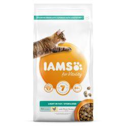 IAMS for Vitality Light in fat Sterilised Cat Food with Fresh chicken - North East Pet Shop Iams