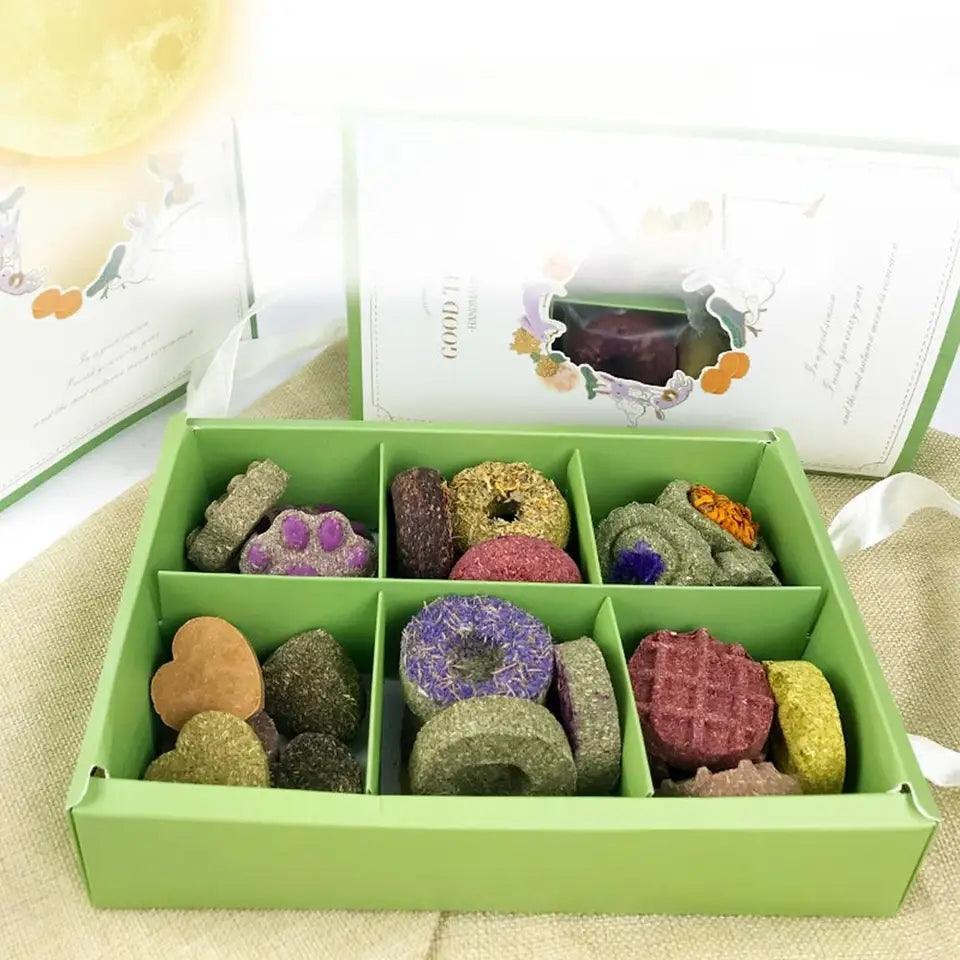 Natural Grass Chew Toys for Small Pets – Hamster, Rabbit, Guinea Pig Molar Snacks - North East Pet Shop North East Pet Shop