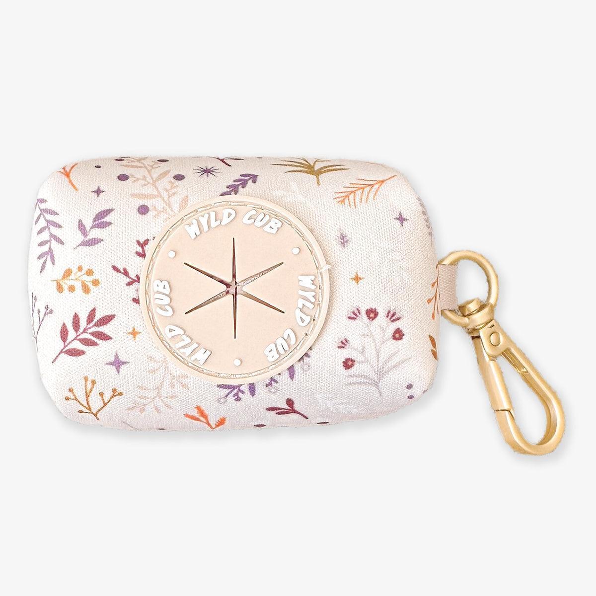 Wyld Cub - Dog Poop Bag Holder: Chiswick Oyster - North East Pet Shop Wyld Cub